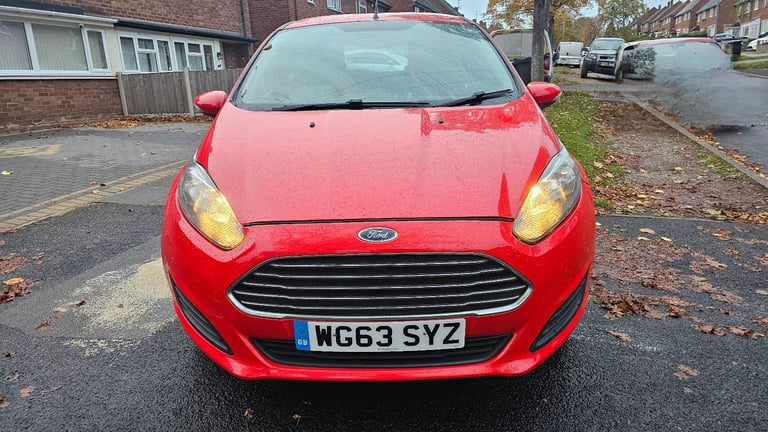 Ford, FIESTA, Hatchback, 2013, Manual, 1241 (cc), 5 doors