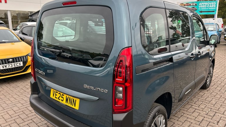 2025 Citroen Berlingo 1.5 BlueHDi 130ps Plus [5 seat] EAT8 WINDOW VAN DIESEL Automatic