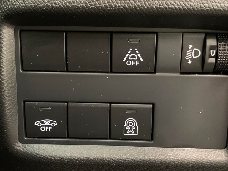 2021 Citroen C5 Aircross 1.5 BlueHDi 130 Shine Plus 5dr HATCHBACK DIESEL Manual