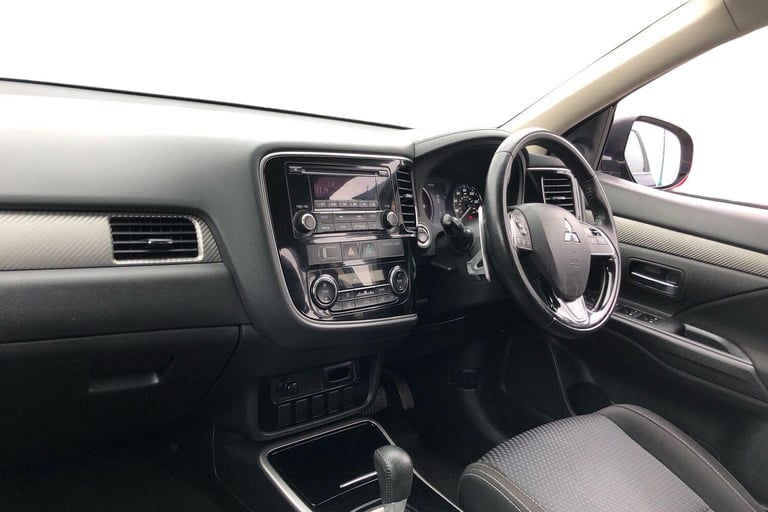2018 Mitsubishi Outlander 2.2 DI-D 3 5dr Auto SUV DIESEL Automatic