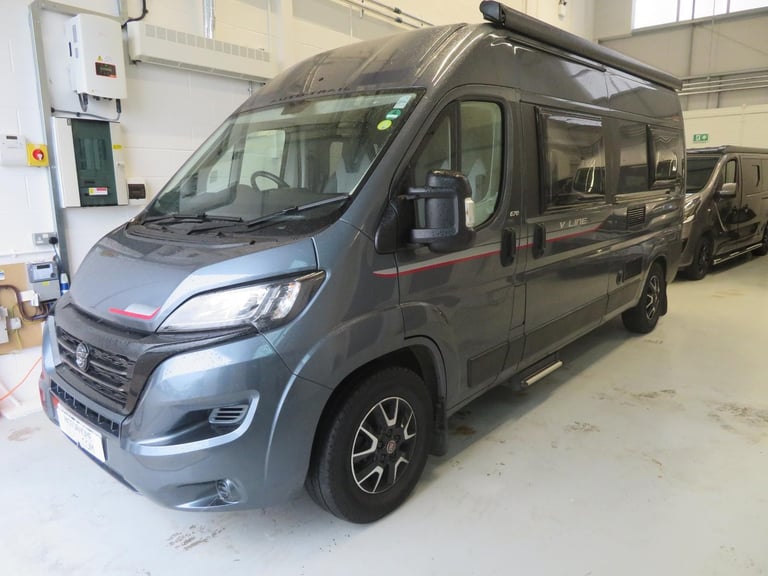 image for Auto trail V line 670 S