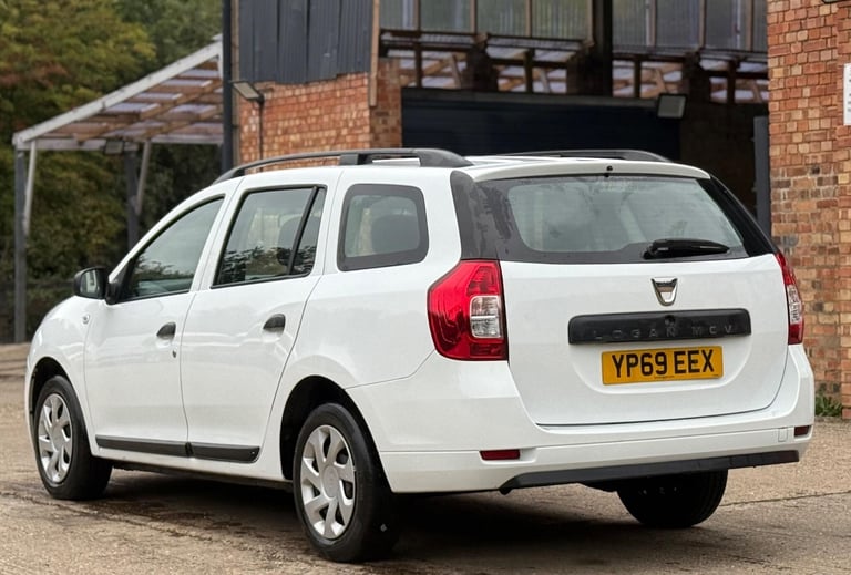 2019 Dacia Logan 0.9 TCe Essential Euro 6 (s/s) 5dr Petrol