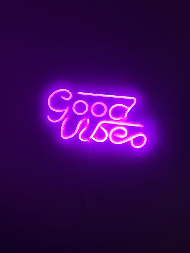 image for Pink LED “GOOD VIBEZ” Sign – USB Powered