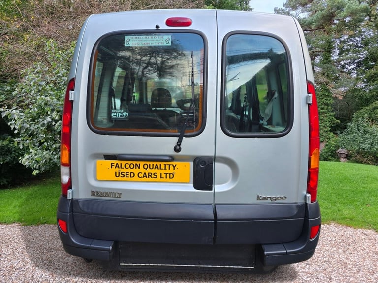 2008 Renault Kangoo Wheelchair Accessible Vehicle + 3 Seater + Electric Remote Winch  Wheelchair ...