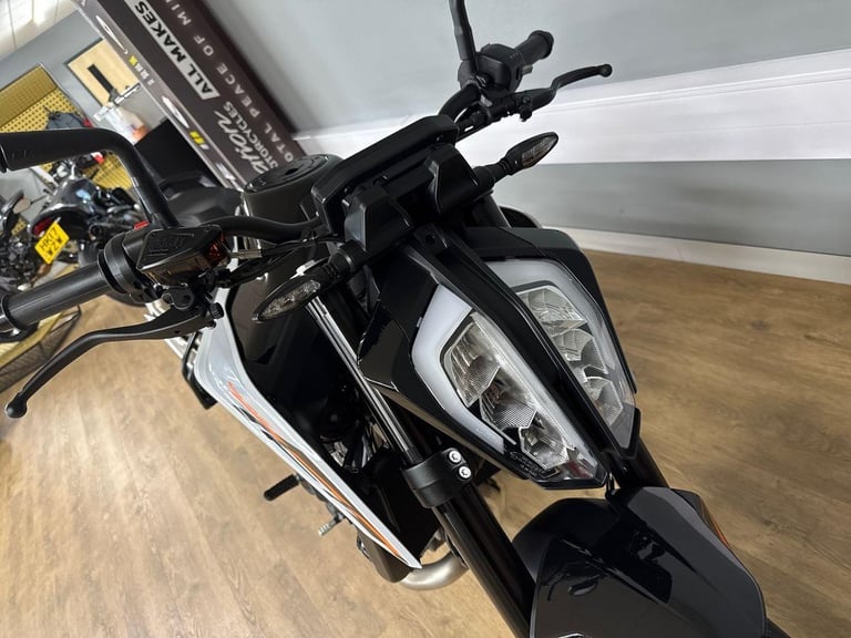 2025 KTM Street 790 DUKE Petrol grey 6 Speed
