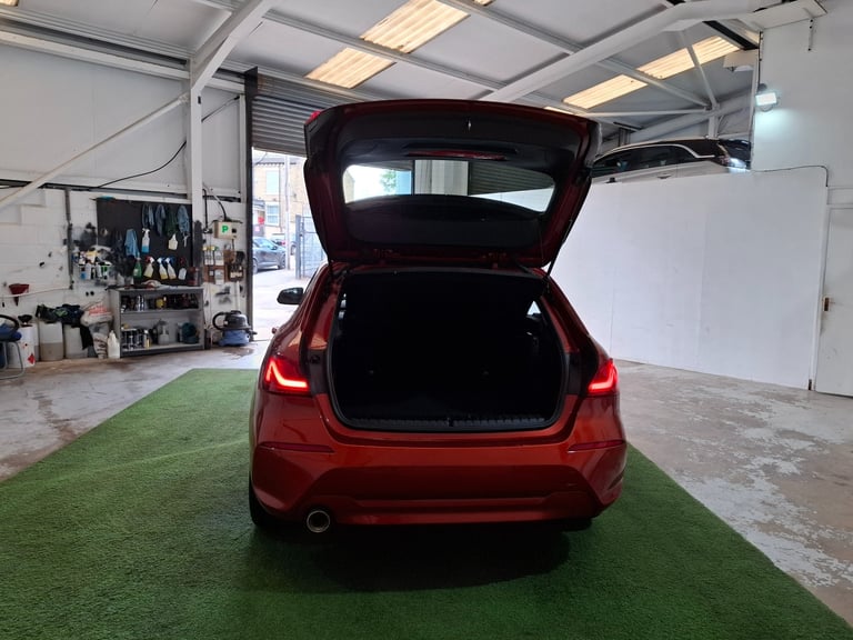 2022 BMW 1 Series 118i [136] SE 5dr [Live Cockpit Professional] HATCHBACK Petrol Manual