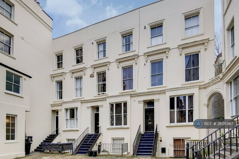 1 bedroom flat in Belgrave Gardens, London, NW8 (1 bed) (#2656967)