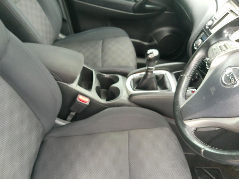 2015 Nissan Qashqai 1.5 dCi n-tec 2WD Euro 5 (s/s) 5dr HATCHBACK Diesel Manual