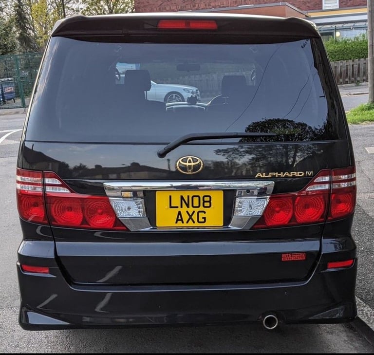 Toyota Alphard 8 Seater, ULEZ Compliant, 88000 Mileage, 2008, 2362 (cc) | Walthamstow | East London