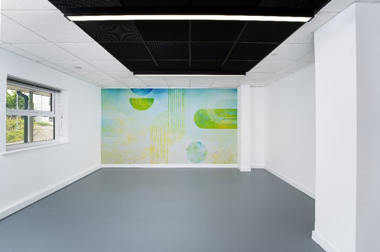 Luton - LU2 8DL, Studio in Luton, Great Marlings