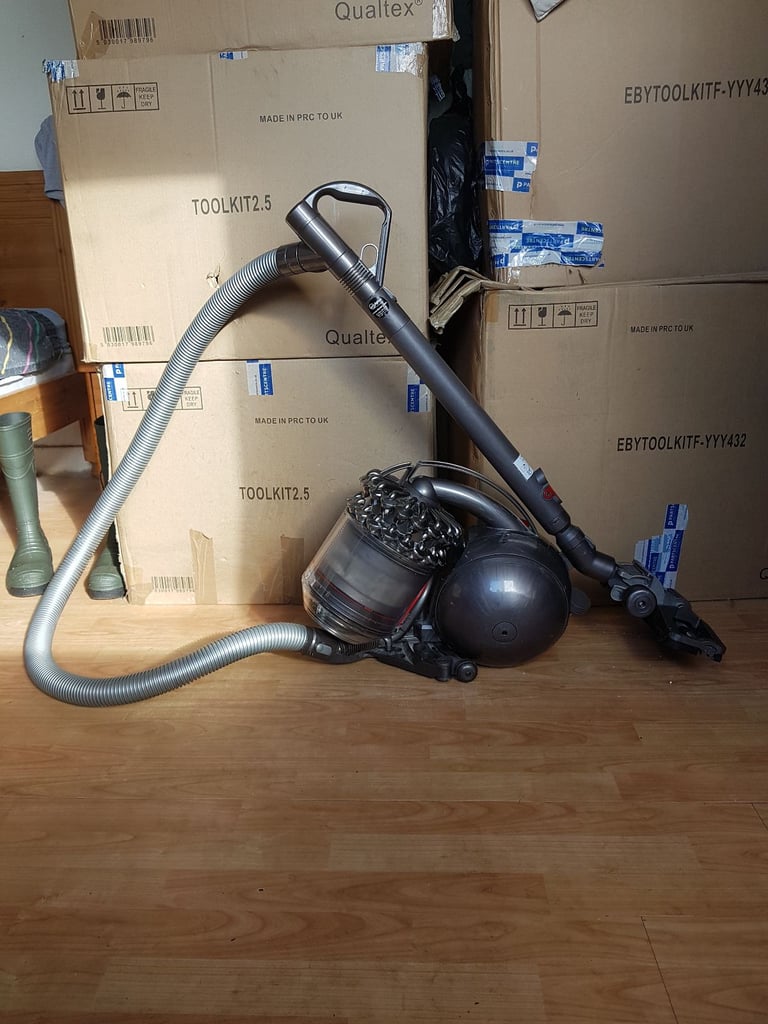 Dyson Ball dc54 pull along hoover Cylinder vacuum cleaner bagless tools 1 week guaran