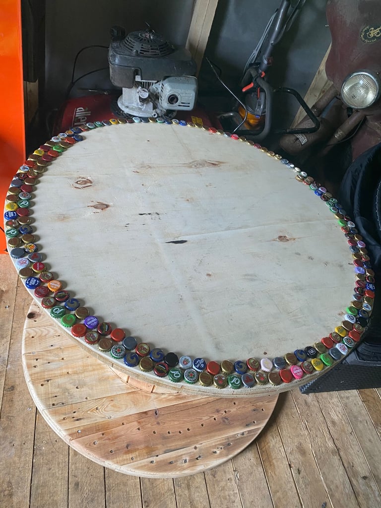 Beer bottle top resin table 