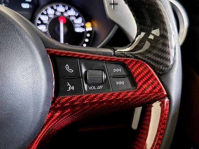 2017 Alfa Romeo Giulia 2.0 TB 280 Veloce 4dr Auto SALOON PETROL Automatic