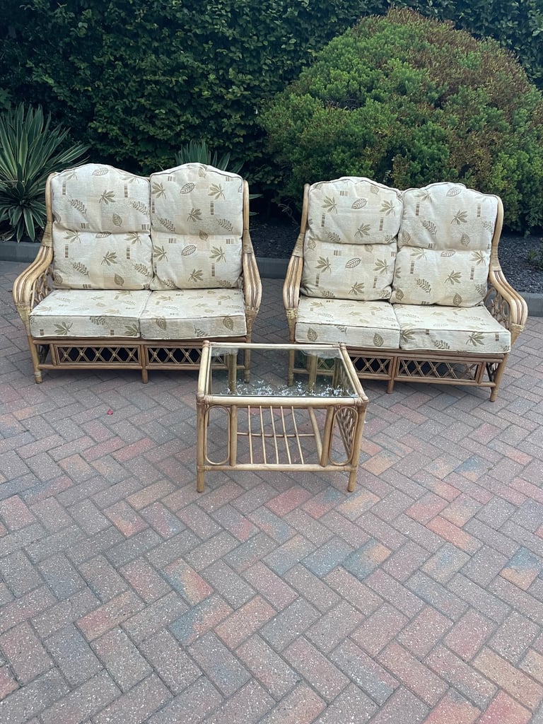 Conservatory Furniture sofa,couch,settee,suit (free delivery🚚🚚🚚)