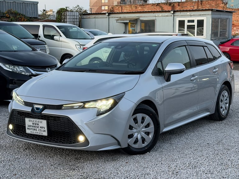2022 Toyota Corolla TOURING ESTATE GX SILVER 1.8L PETROL HYBRID ELECTRIC AUTOMATIC 5 SEATER Estat...