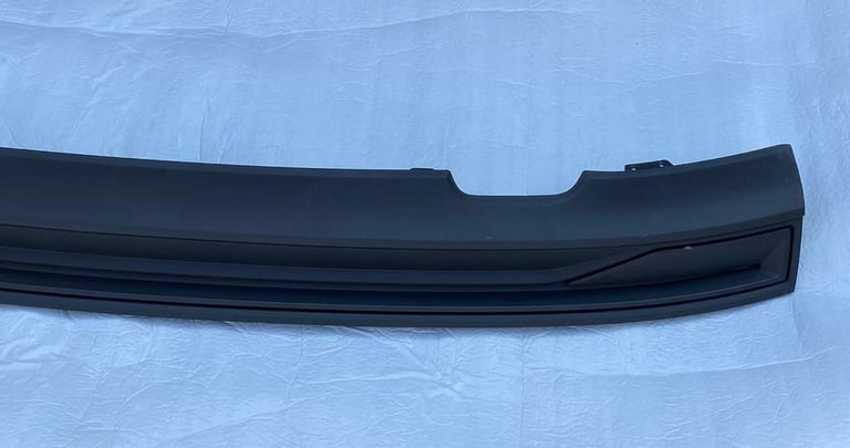 GENUINE AUDI A1 2018-ON REAR BUMPER LOWER DIFFUSER 82A807421