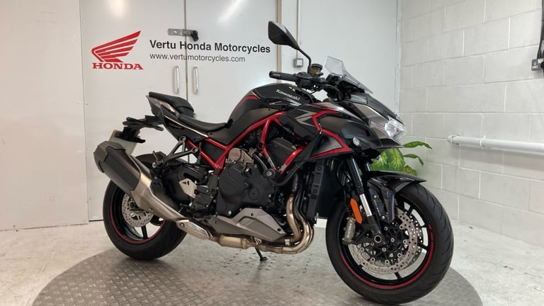 2022 Kawasaki Z R1000KNFAN (22MY) SPORTS Petrol Manual