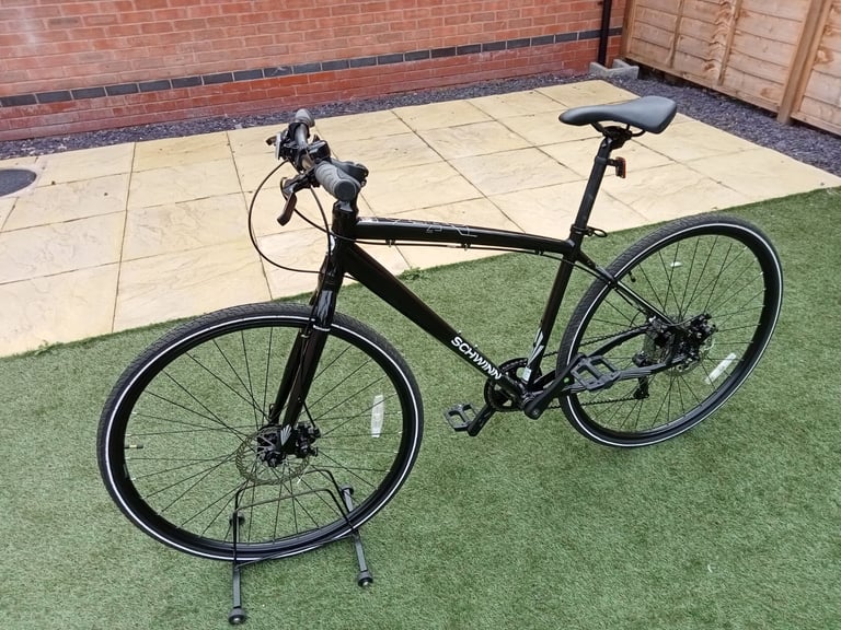 Schwinn Interlink Aluminium Hybrid Bike.