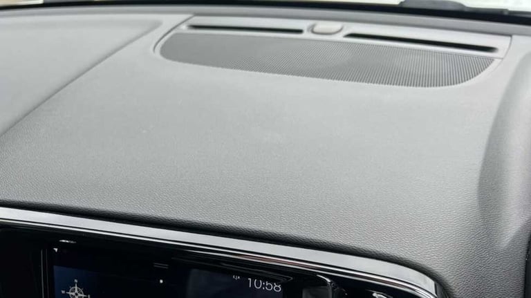 2020 Volvo XC40 2.0 D3 R DESIGN 5dr Geartronic SUV Diesel Automatic