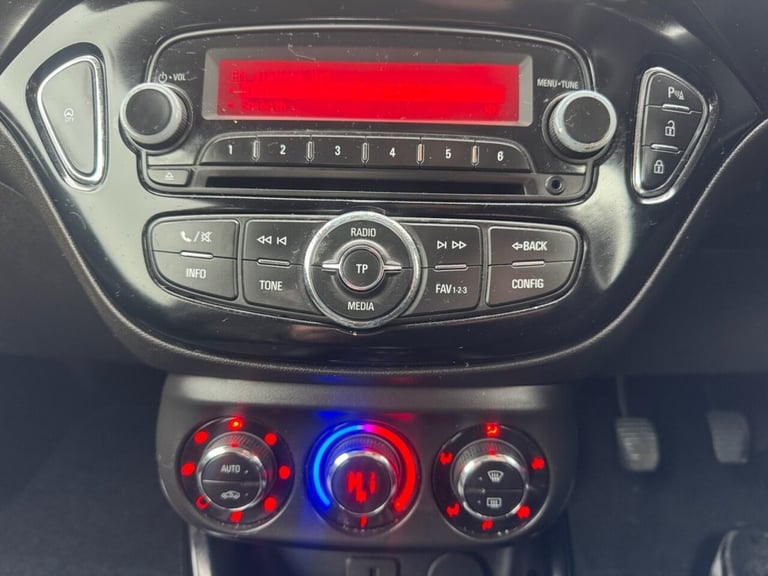 2016 Vauxhall ADAM 1.2i SLAM Hatchback 3dr Petrol Manual Euro 6 (70 ps) Hatchback Petrol Manual