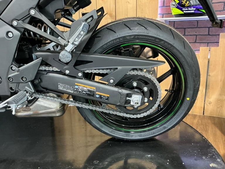 Kawasaki Ninja 1100SX 2025 TOUR for FREE!! FREE TOURING KIT! FREE UK DELIVERY!