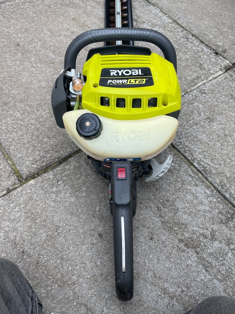 Ryobi Petrol Hedge trimmer 