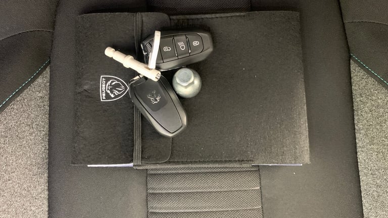 2023 Peugeot 3008 1.2 PureTech Active Premium + SUV 5dr Petrol EAT Euro 6 (s/s) (130 ps) SUV Petr...