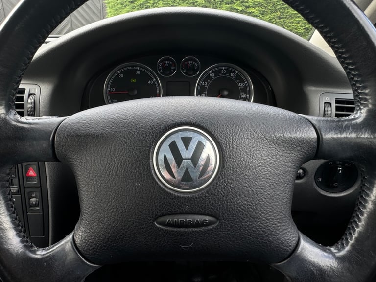 2004 VOLKSWAGEN PASSAT ESTATE 1.9 TDI HIGHLINE AUTOMATIC, WOW 68K GENUINE MILES