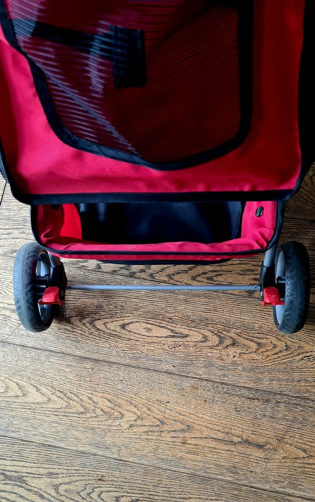Dog pram/stroller - as new