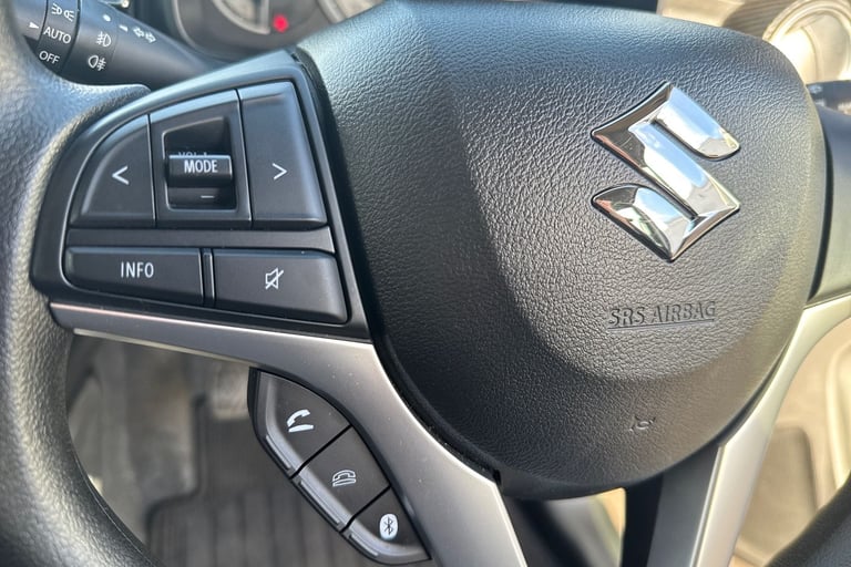 2021 Suzuki Ignis 92905 Hatchback Petrol Manual