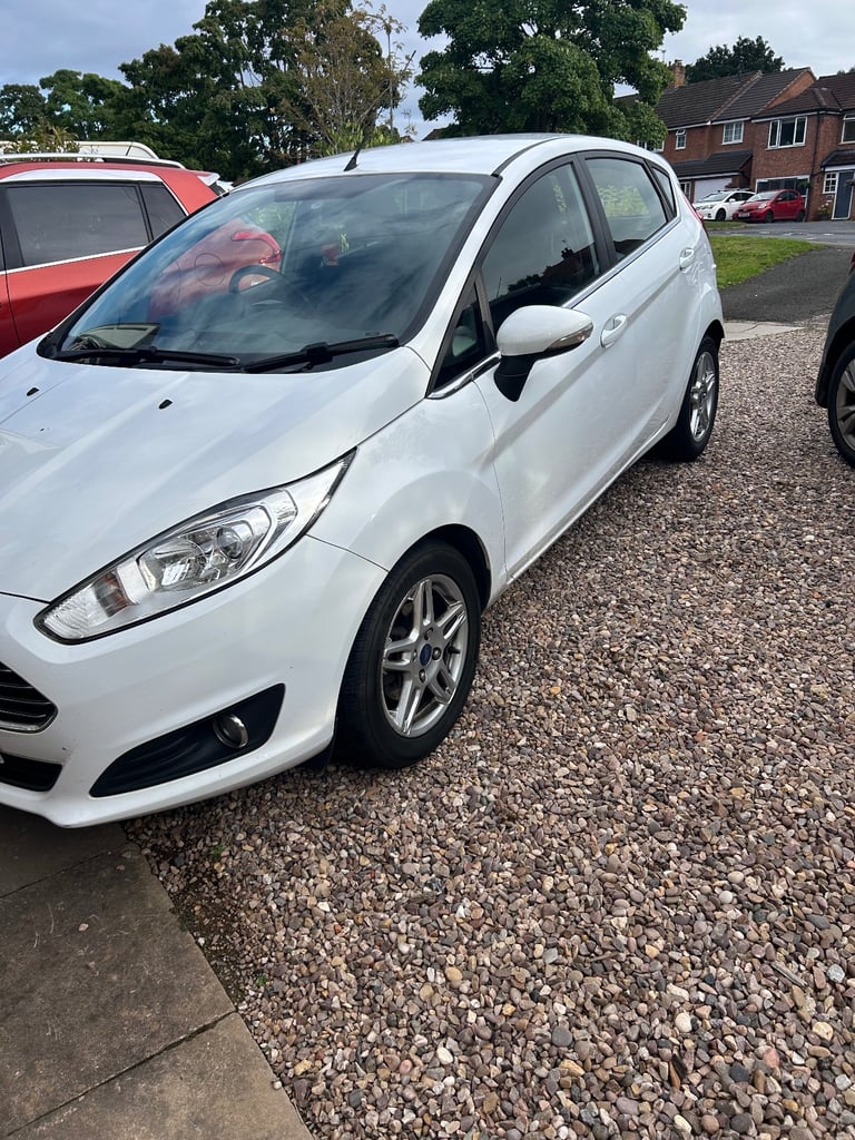Ford, FIESTA, Hatchback, 2013, Manual, 998 (cc), 5 doors