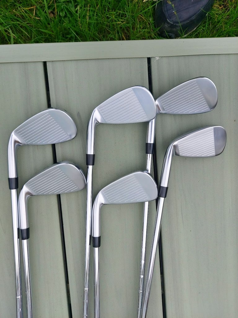 CALEY 01 GOLF CLUBS 