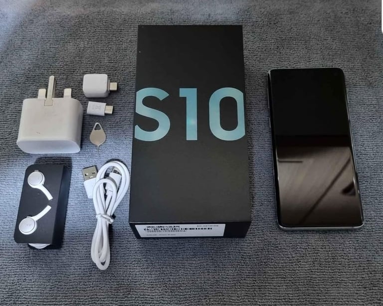 image for Samsung S10 Excellent condition