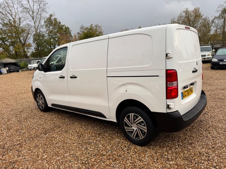 2020 Citroen Dispatch 1400 2.0 BlueHDi 120 Van Enterprise PANEL VAN DIESEL Manual