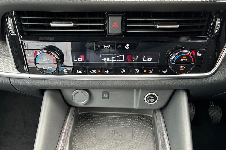 2025 Nissan Qashqai 1.3 DiG-T MH Tekna [Bose] 5dr Manual Hatchback Petrol Manual