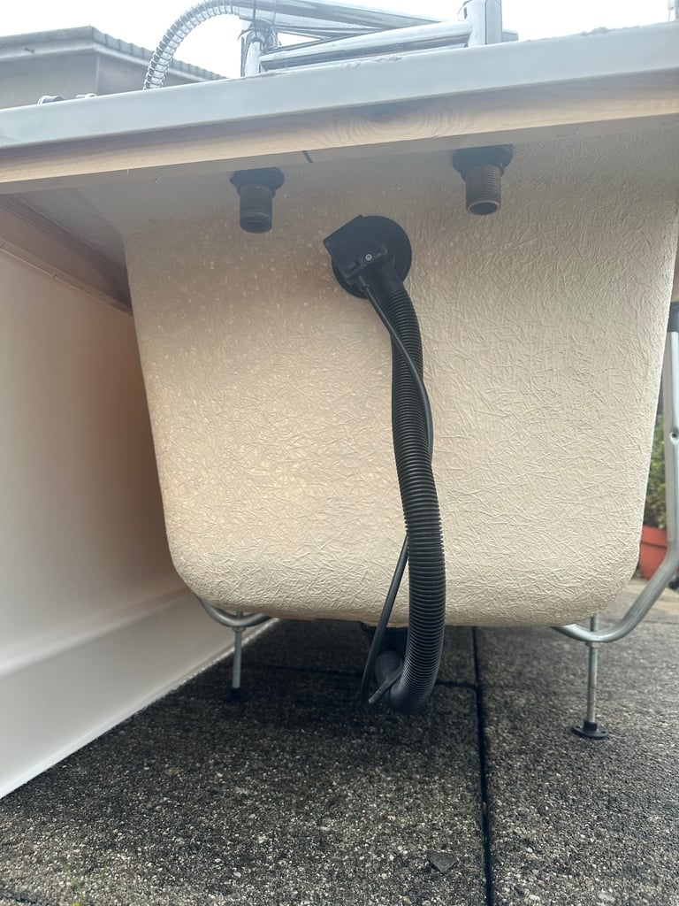 Bath, Mixer tap / Shower head / Panel / drain …