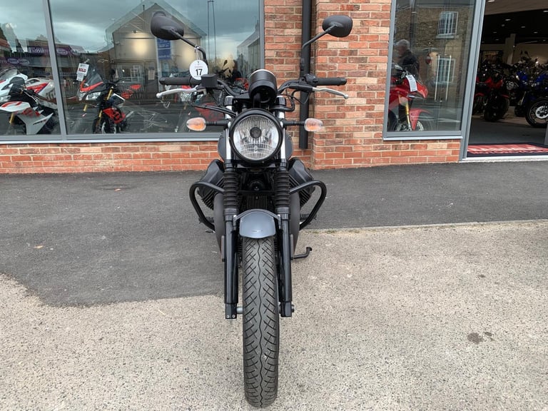 Moto Guzzi V7 STONE 750 - FSH - 2 YEAR WARRANTY