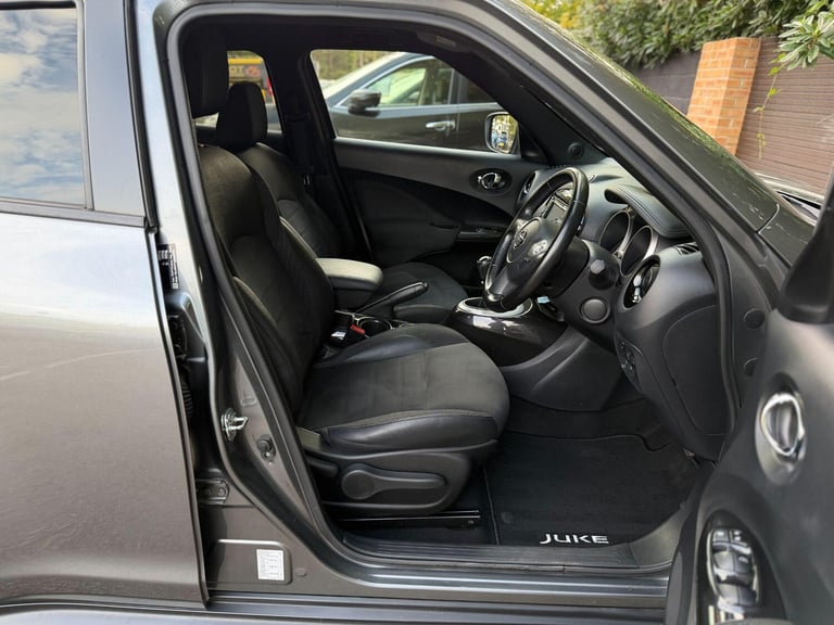 2017 Nissan Juke 1.2 DiG-T N-Connecta 5dr HATCHBACK PETROL Manual
