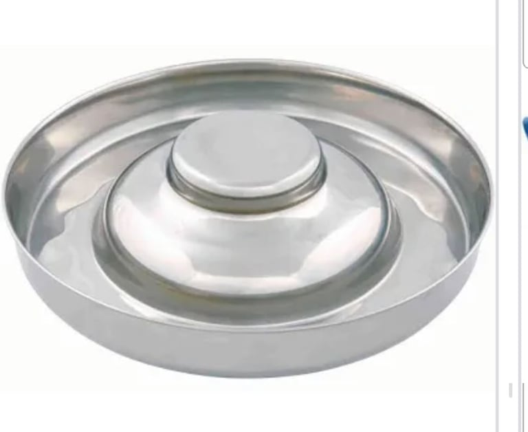 3 large whelping bowls 