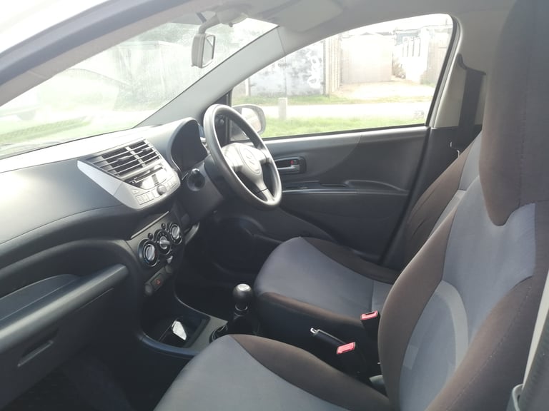 Suzuki, ALTO, Hatchback, 2014, Manual, 996 (cc), 5 doors