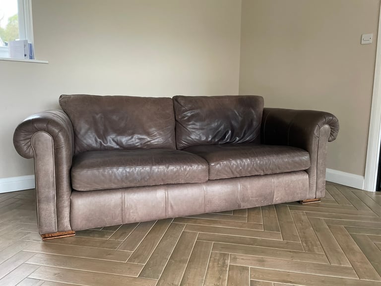 Thomas Llyod leather sofa