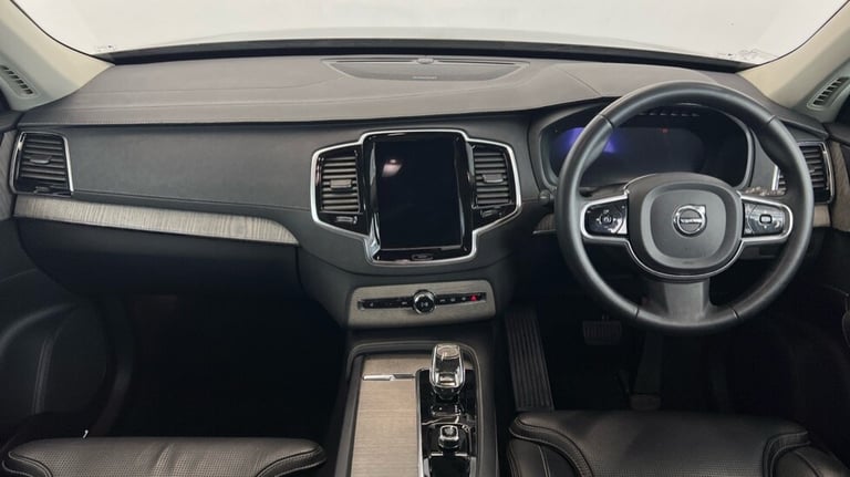 2023 Volvo XC90 Plus, B5 AWD mild hybrid, Diesel, Dark, 7 Seats (Panoramic Sunroof, BLIS) Estate ...