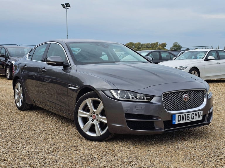2016 Jaguar XE 2.0d Portfolio Auto AWD Euro 6 (s/s) 4dr SALOON Diesel Automatic