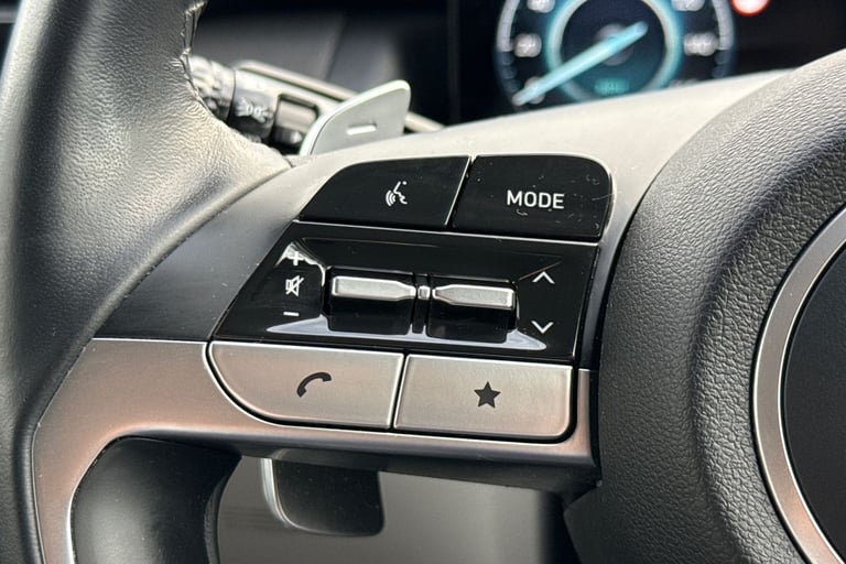 2022 Hyundai TUCSON 1.6 h T-GDi 13.8kWh Ultimate Auto 4WD Euro 6 (s/s) 5dr SUV PETROL/ELECTRIC Au...