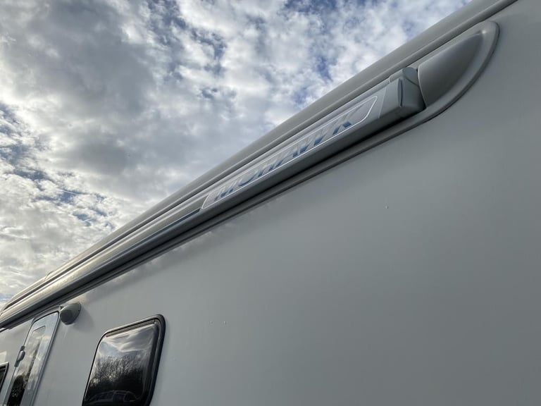 2011 AUTO-TRAIL FRONTIER MOHAWK LUXURY MOTORHOME