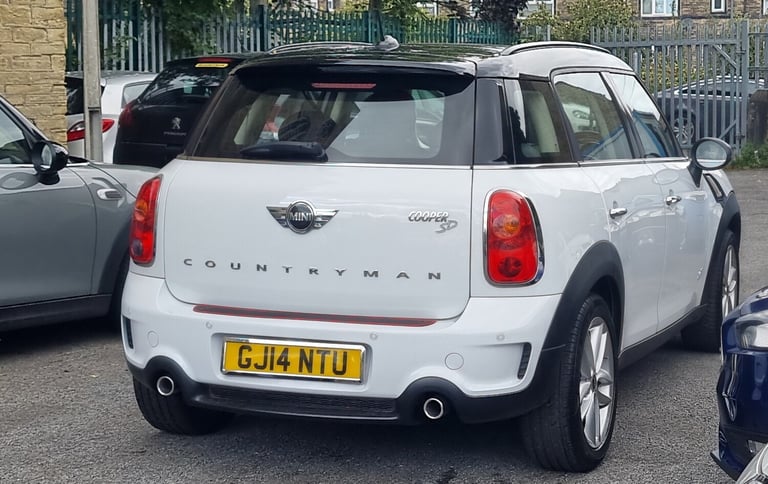 2014 MINI Countryman 2.0 Cooper S D 5dr Auto + LOW MILEAGE HATCHBACK Diesel Automatic