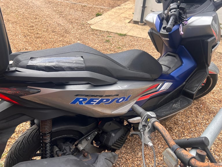 For Sale: Honda Forza 125cc - Stylish, Reliable, and Practical!