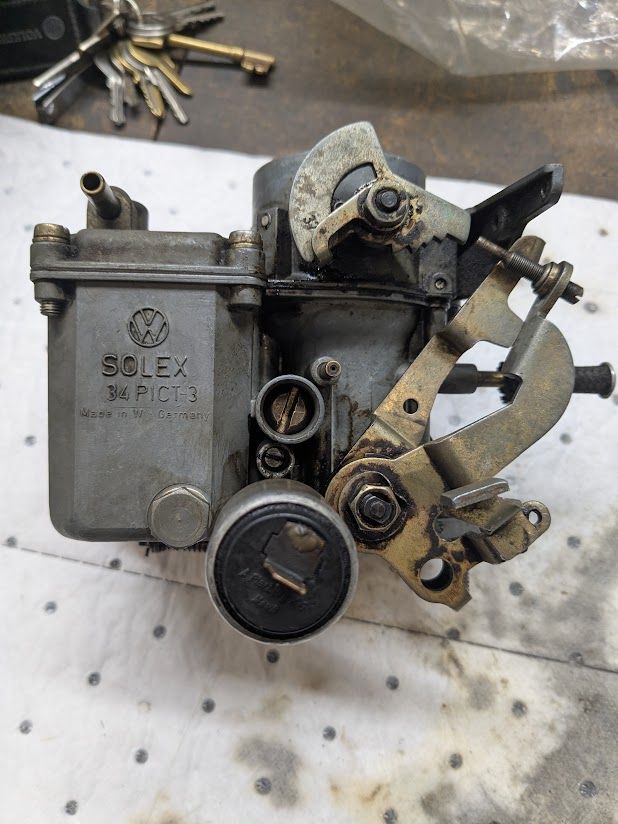 Carburetter genuine VW made in West Germany .