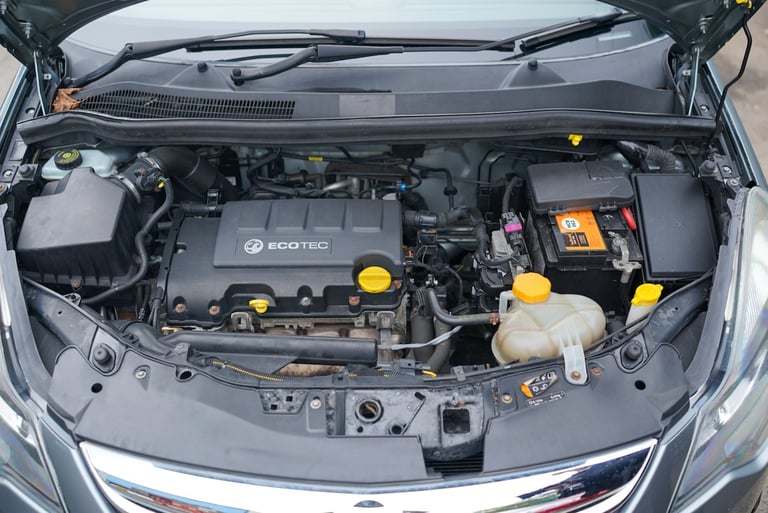 2013 Vauxhall Corsa 1.2 SXi 5dr [AC] HATCHBACK Petrol Manual