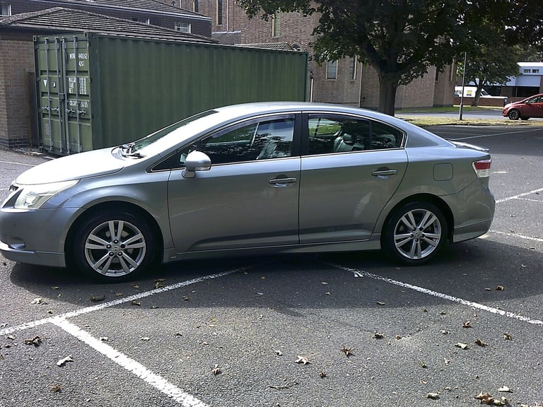 2010 Toyota Avensis 1.8 V-matic T4 Nav 4dr SALOON Petrol Manual